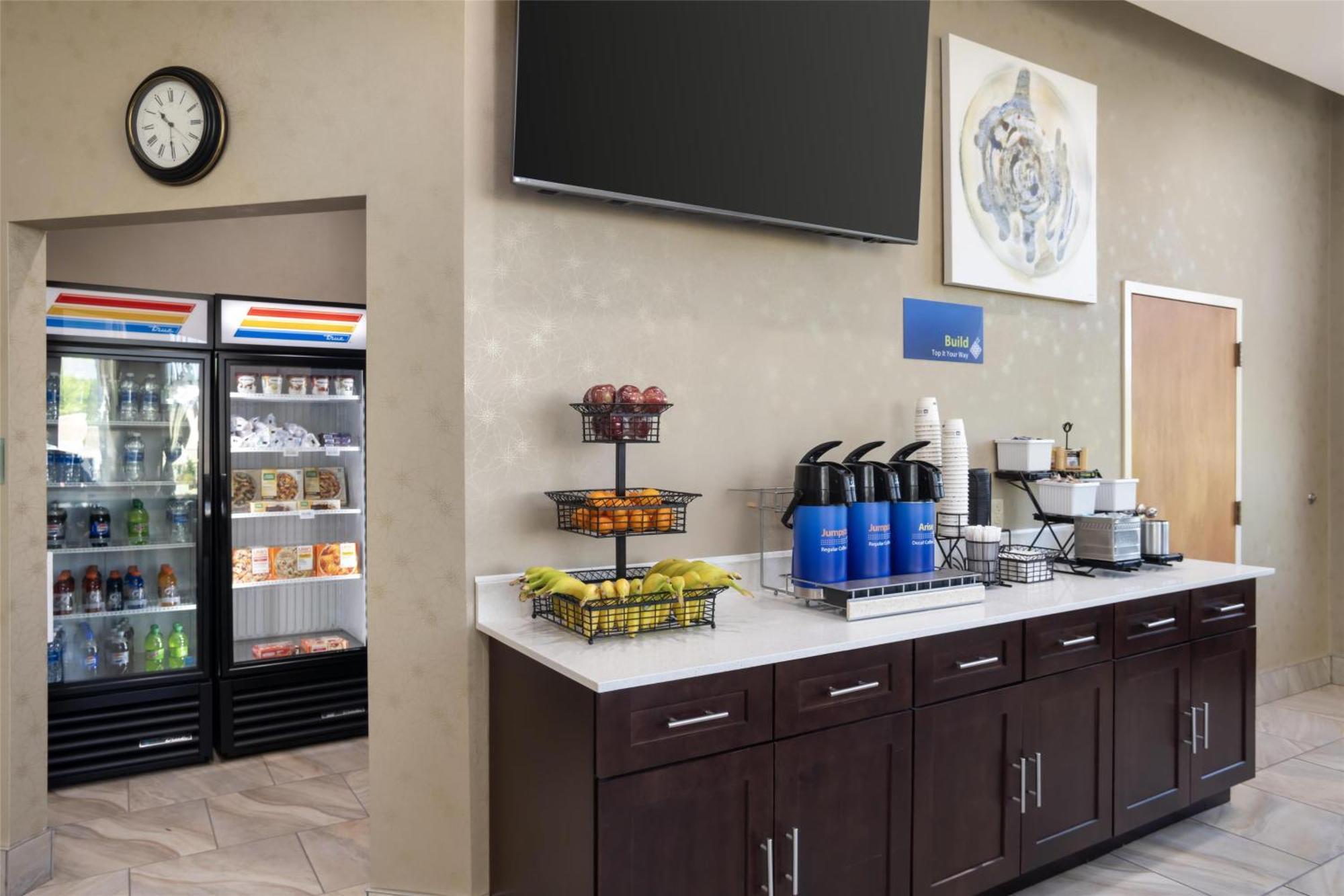 Best Western Inn & Suites Monroe Esterno foto