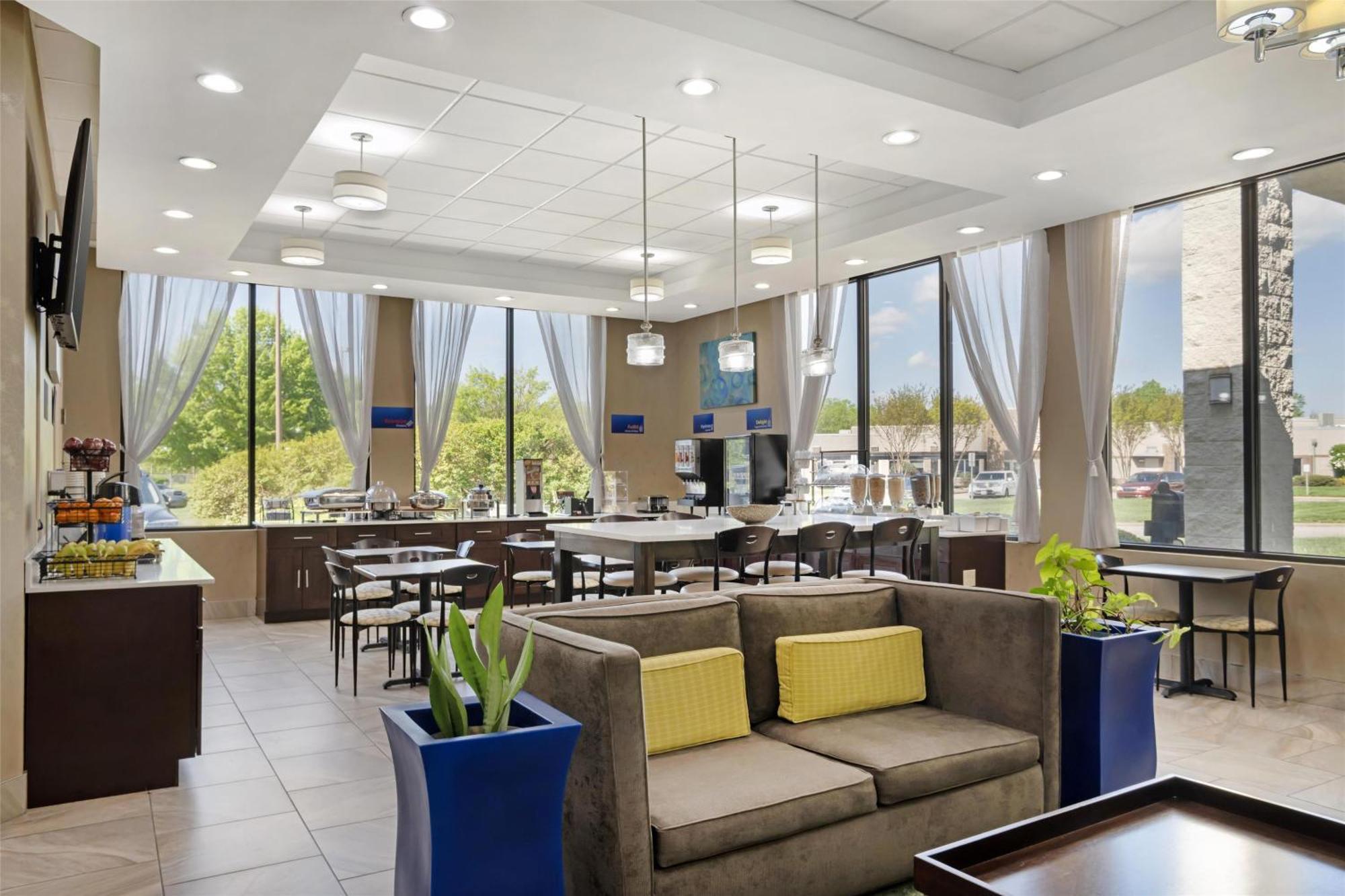 Best Western Inn & Suites Monroe Esterno foto