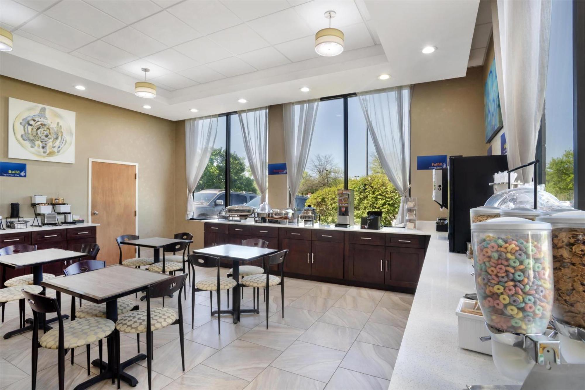 Best Western Inn & Suites Monroe Esterno foto