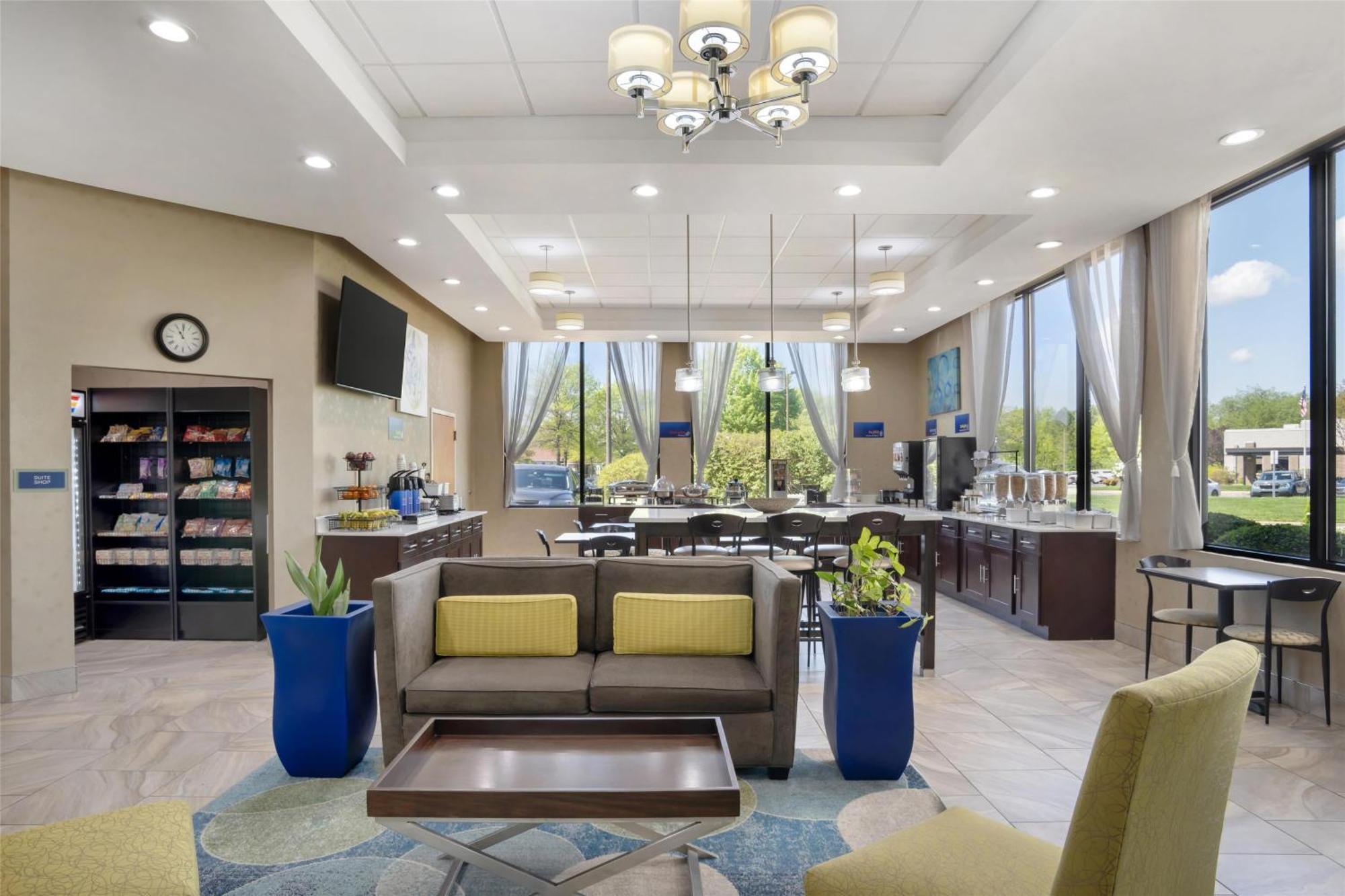 Best Western Inn & Suites Monroe Esterno foto