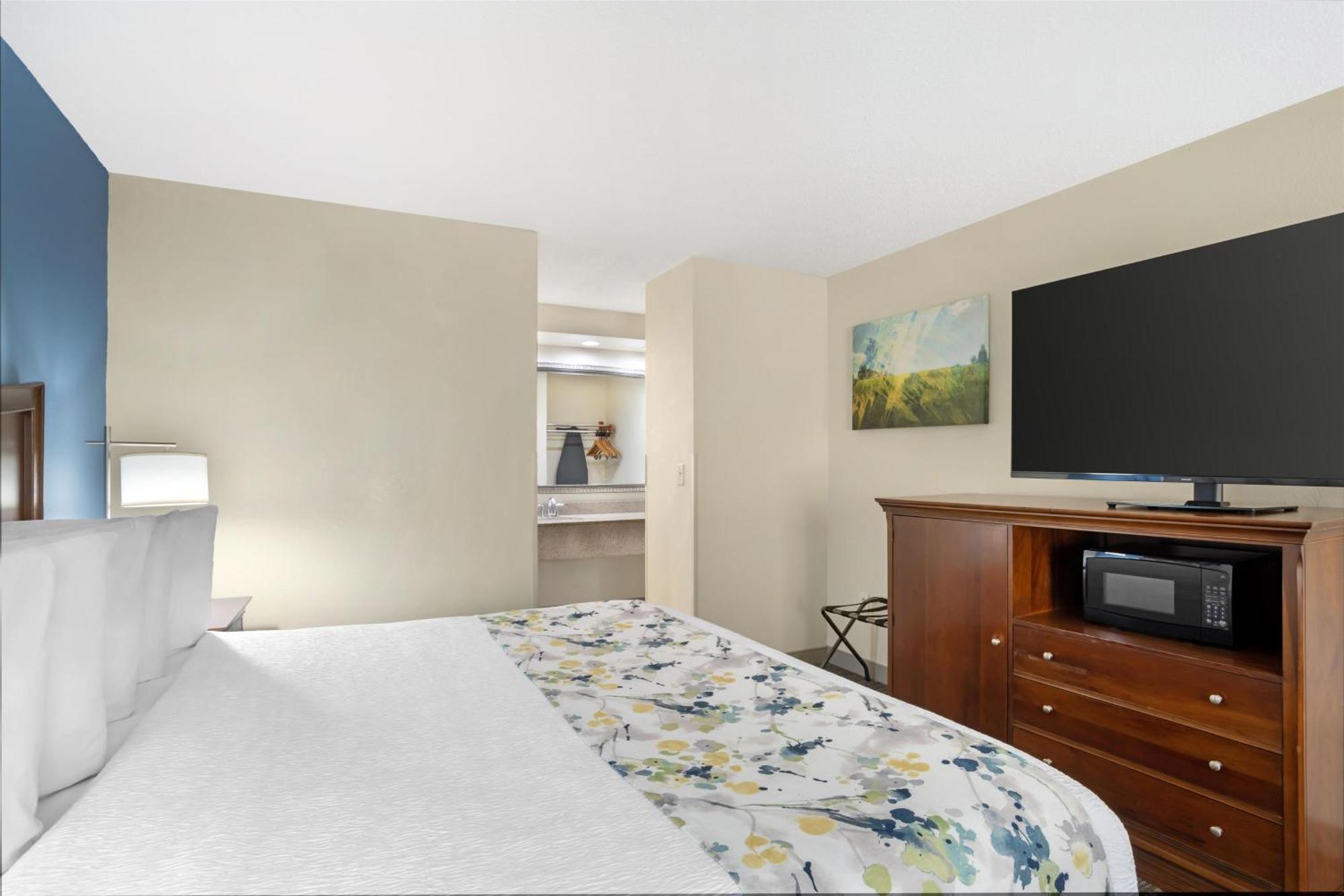 Best Western Inn & Suites Monroe Esterno foto