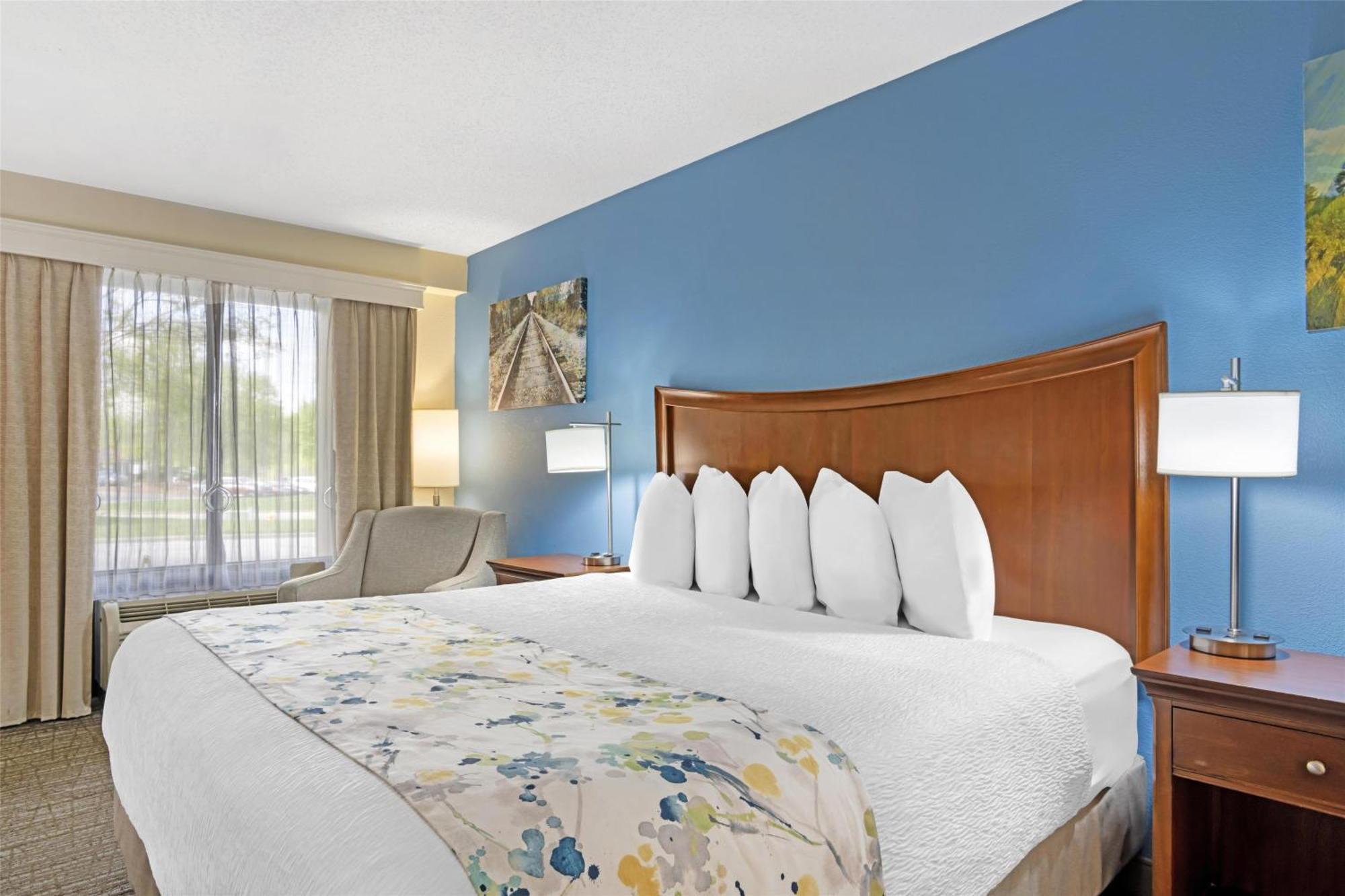 Best Western Inn & Suites Monroe Esterno foto