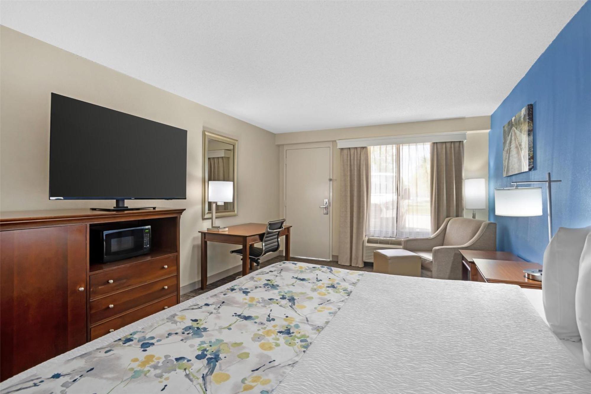 Best Western Inn & Suites Monroe Esterno foto