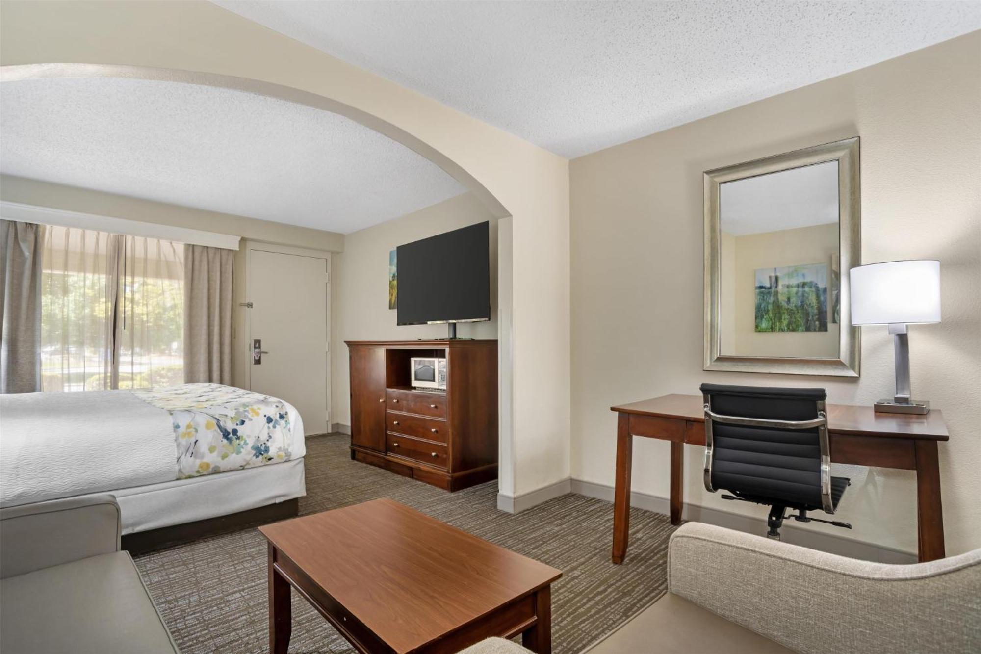 Best Western Inn & Suites Monroe Esterno foto