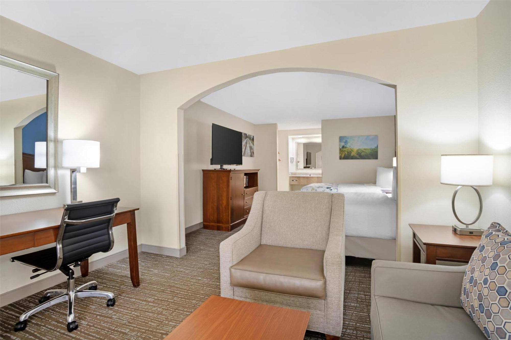 Best Western Inn & Suites Monroe Esterno foto